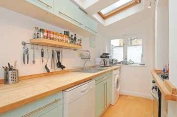 3 bedroom Apartment...